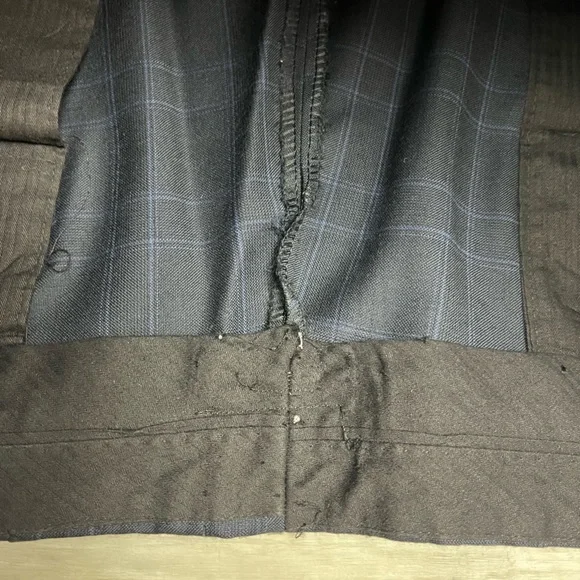 Luigi Bianchi Mantova Navy w/ Blue Plaid Super 120’s Suit 42L - Picture 10 of 11